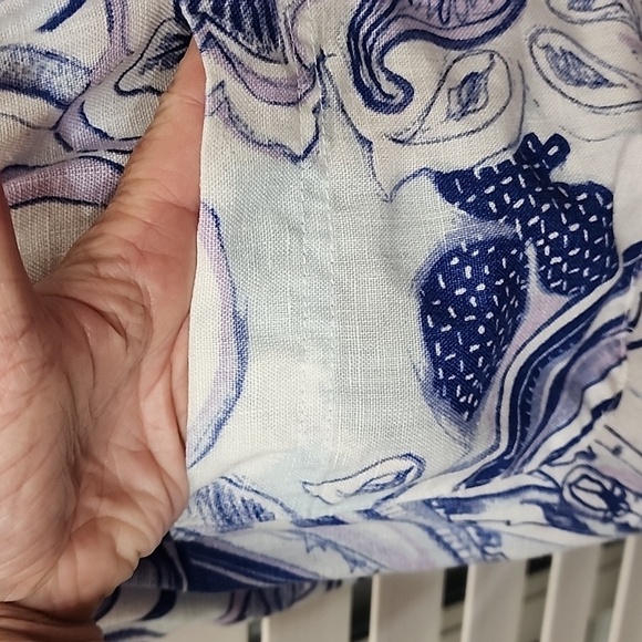 Chico's Paisley Pull on Capri Pants sz 3(XL) - Picture 7 of 9